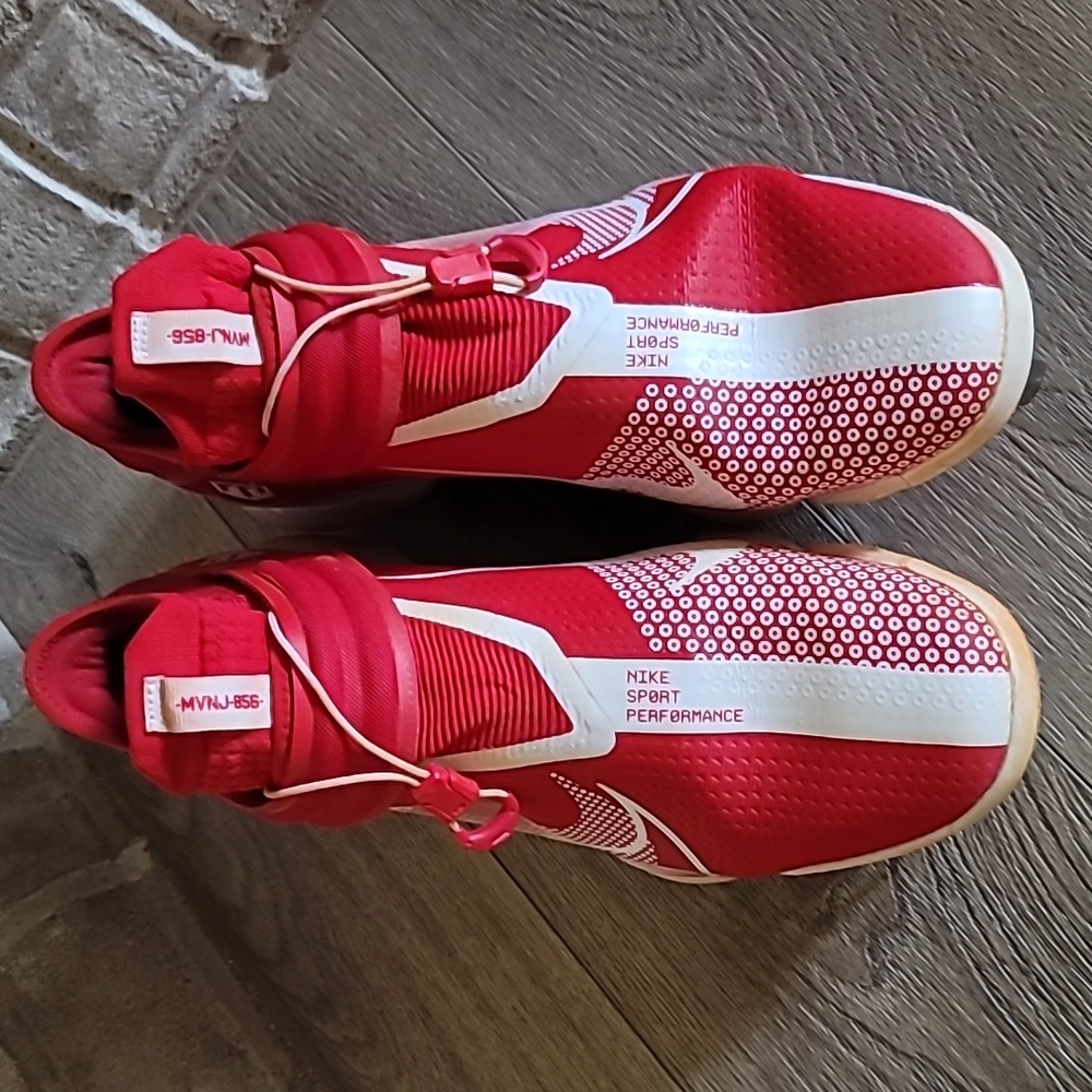 Mike Trout Metal Baseball Cleates